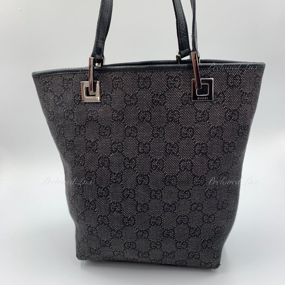 Authentic Gucci Monogram Bucket Shoulder Bag - Picture 4 of 13